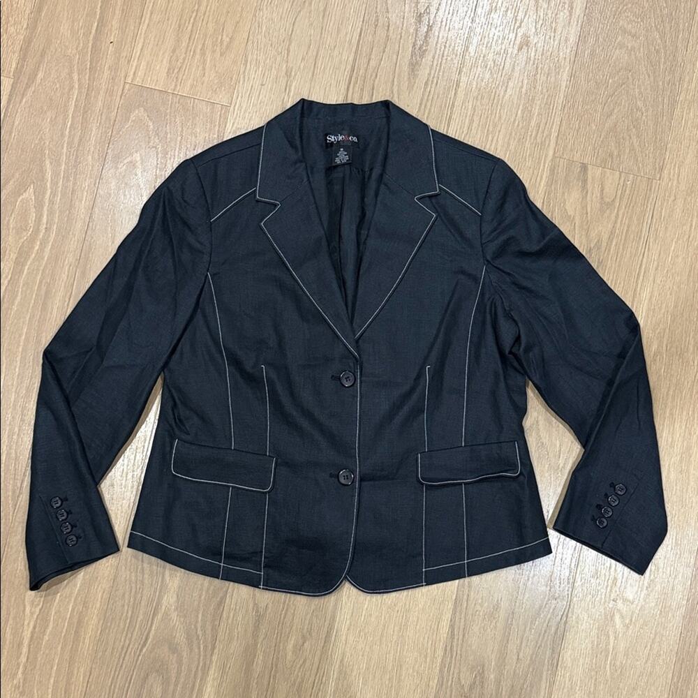 Style & Co. Black / Charcoal Blazer with White Stitching Size 18